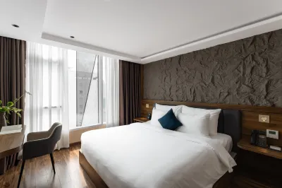 Kin Hotel Thai Van Lung Hôtels à : 1er (Dong Khoi Street - Riverside)