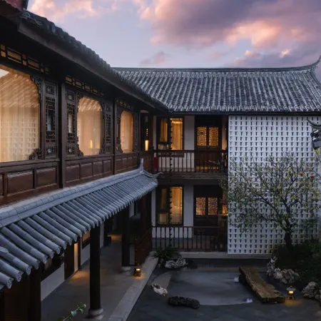 Old Town of Lijiang | Dongsheng · Yalu Garden (Jinshiyuan)