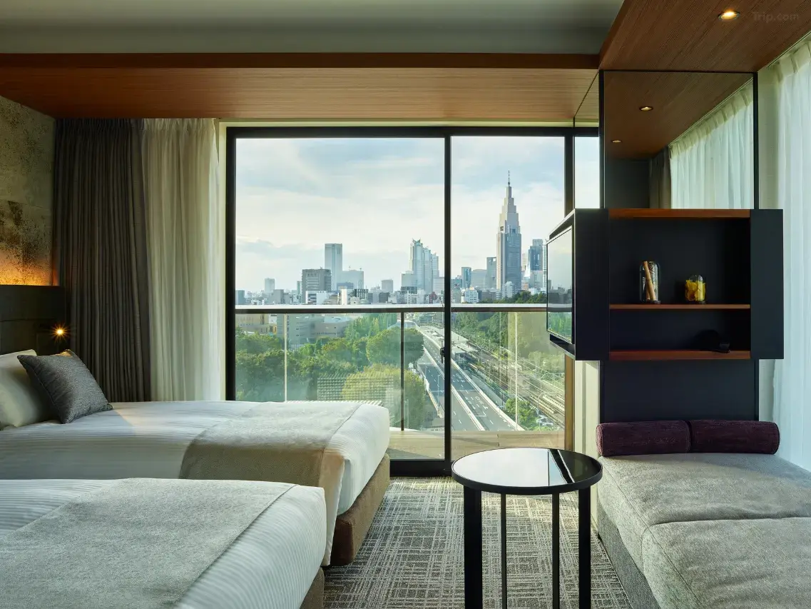 1.三井ガーデンホテル神宮外苑の杜プレミア