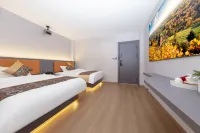 Huazhizhu Industrial Hotel Hotels in Zhao'an County