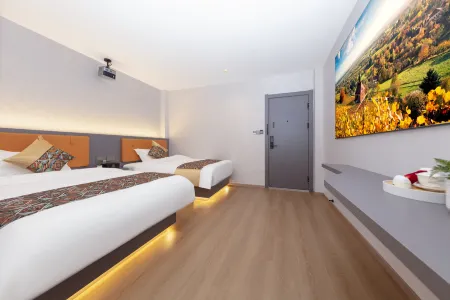 Huazhizhu Industrial Hotel