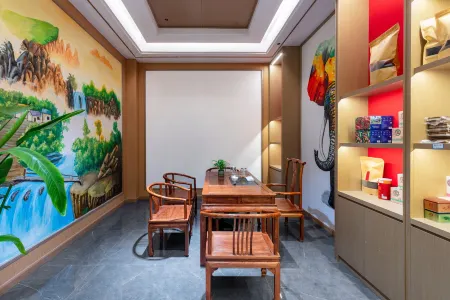 Menglian Mengjiang Hotel Отели в г. Менлянь