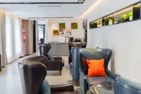 Homeinn Selected Hotel (Deyang Stadium)