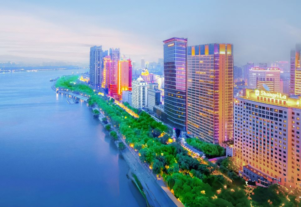 쥔이 호텔 로비