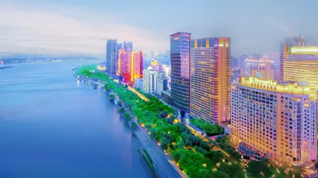 Harbin DeRUCCI Hotelsl (Harbin Central Street St. Sophia Cathedral Branch) Отели рядом с достопримечательностью «Harbin Institute of Technology»