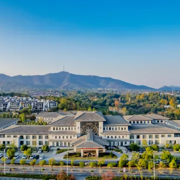 Jingting Lake Hotel