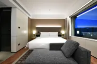 IntercityHotel Dalian Xinghai Square Hotel in zona Department of Mathematics of Dalian Maritime University