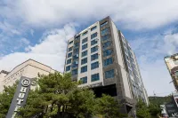 BrownDot Hotel Incheon Songdo Отели рядом с достопримечательностью «Yonsei University College of Pharmacy»