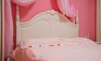 Meijia Family Apartment
