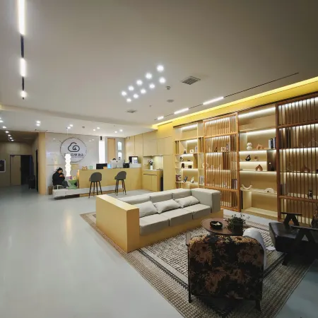 Weining Yunshang Yunji Hotel (Exhibition Center Branch)