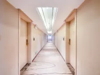 City Comfort Inn (Qujing Huizede City Store) فنادق في خويدزه