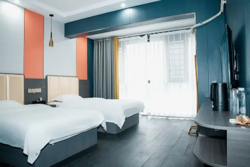 Guochang Yingge Hotel