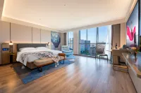 Echarm Hotel (Guangzhou Baiyun Airport Flagship Store) فنادق في 