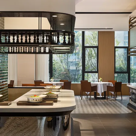 YUNZHU INTERNATIONAL HOTEL