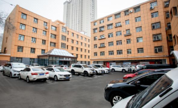 Fairyland Hotel (Urumqi International Grand Bazaar, Hotan 2nd Street)