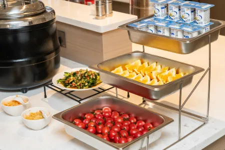 Licheng Xiyue Hotel (Maoming Bohe Port Fangji Island Ocean Resort Park) Отели рядом с достопримечательностью «Bohegang»