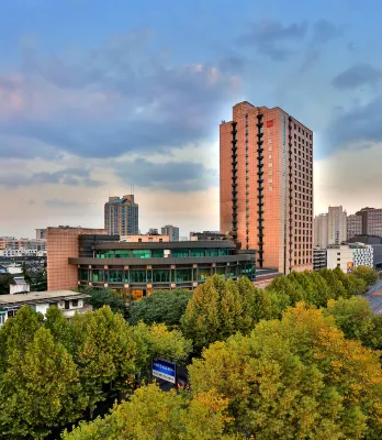 Hangzhou Wenhua GINLAN JIA Grand Hotel Hotel in zona Hangzhou Dianzi University (Baochu North Road)