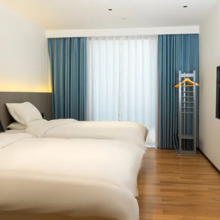 Huotong Xishan Hotel