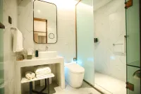 Magnolia Hotel (Shijiazhuang Tianshan Sea World Liucun Subway Station Branch Flagship Shop)