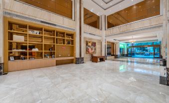 Vienna International Hotel (Haikou East Railway Station)