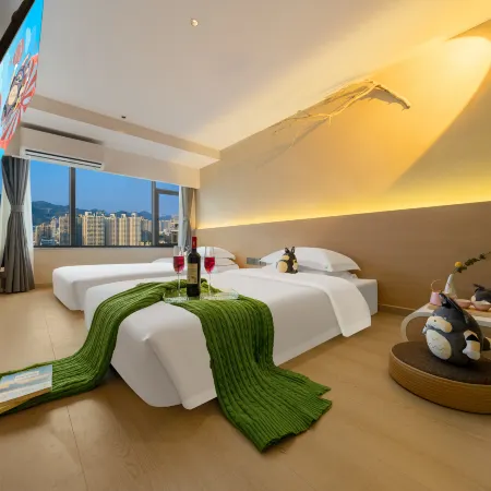 Longmao Elf Hotel (Chengdu Kuanzhai Alley Wenshuyuan Subway Station Branch) Отели рядом с достопримечательностью «Монастырь Веньшу»