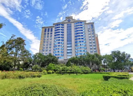 Foreign Experts Building