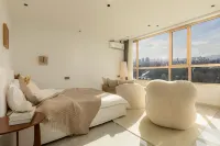 平城怡家SERENITY|古城映畫·高空觀景智享影音民宿（大同古城店）