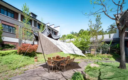 Mingkanghui Hotel Отели рядом с достопримечательностью «Xianju Nanfengshan Scenic Area»