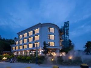 Yiweihang Vacation Homestay