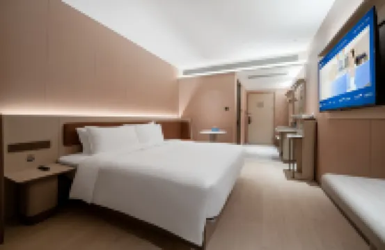 HanTing Hotel (Chongqing West Station Longhu Yunling Tianjie) Hotels in Chongqing