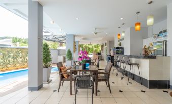 Square One Hotel Patong