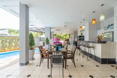 รูปภาพของโรงแรมสแควร์วัน ป่าตอง