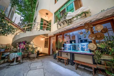 Guiyang Hemu Hotel Hotels near Dong Mountain Temple Ruins