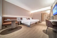 HanTing Hotel (Yulin Fugu Bus Station) Hotels in Fugu County