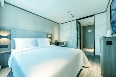 Qingcheng Hotel (Shanghai Wujiaochang Changhai Hospital) Отели рядом с достопримечательностью «Gaoqiao Park»