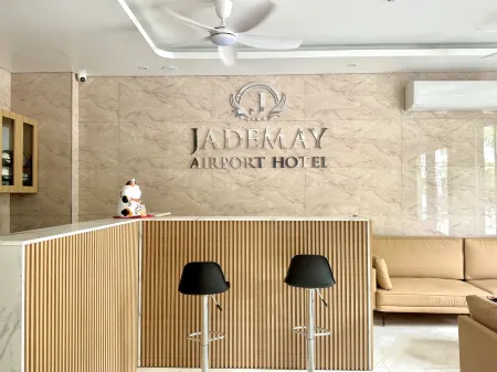 Jademay Airport Hotel Отели рядом с Аэропорт НойБай