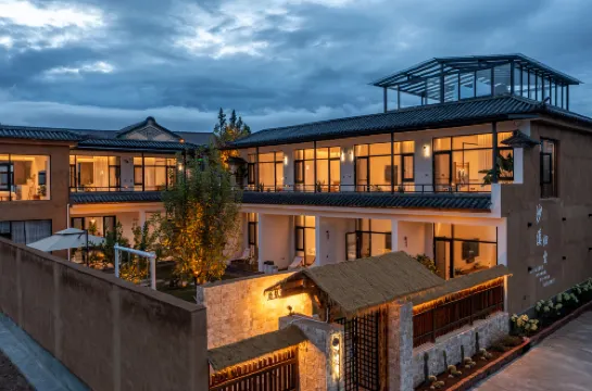Shaxi Guichen Boutique Homestay - 駐車場