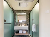 No. 25 Golf Road, Weihai City, Shandong Province, China