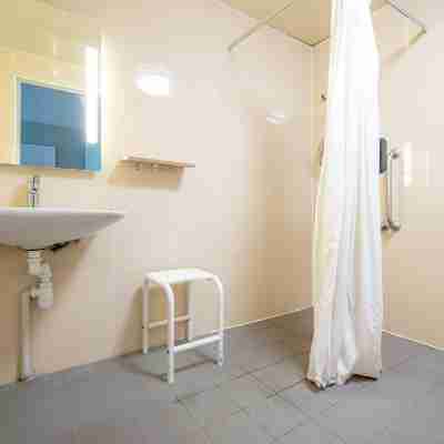 B&B HOTEL Hyères Rooms