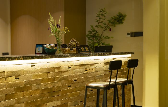 Mid Mountain and White Homestay (Bei Scenic Area Hub Store)