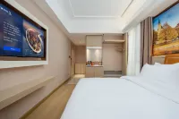 Vienna Hotel (Panzhou Nanhu Park Ginkgo Square) Hotels in Panzhou