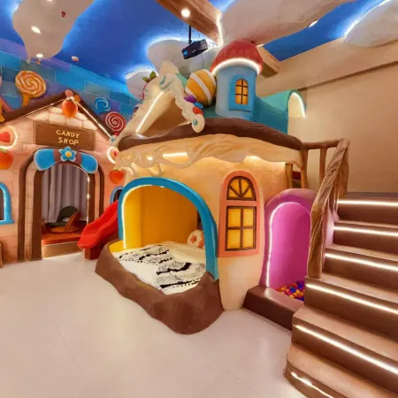 Qifentian Homestay (Harbin Central Street Baroque Style Street)