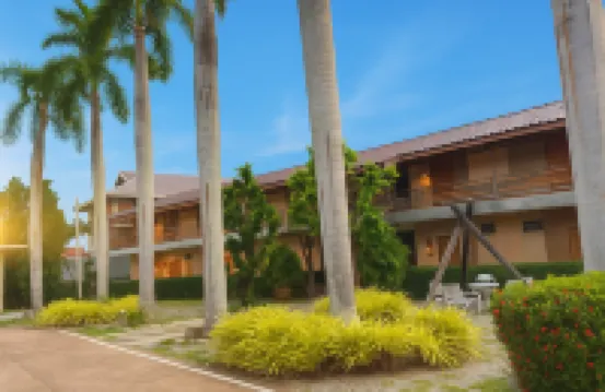 ปาล์มฮักรีสอร์ท โรงแรมในอำเภอ เวียงป่าเป้า