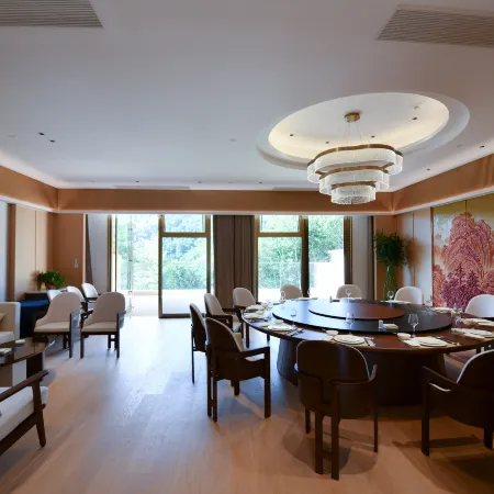 Yunyan Mountain Villa