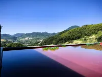 Huarong Light Stay · Tonglu - Kolam Infiniti