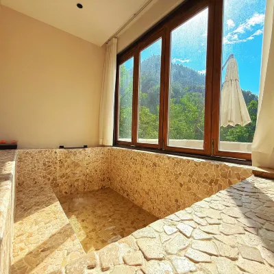 Zizai Nanshan Homestay Hotels near Cuihua Mountain