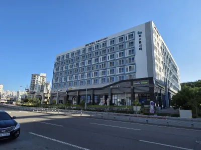 Consecutive stay discount! First City Hotel # #Beachfront location Hotel di 