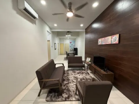 Hillside Homestay by UmmiSya Hotel di 