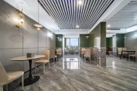 Weilai Qingya Hotel (Tianming Fortune Plaza College of Arts and Sciences Branch) Hotels in Zhoukou