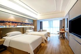 Flower International Hotel